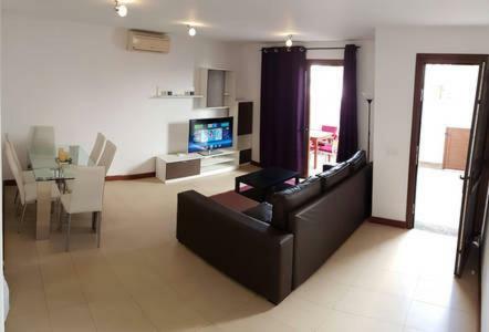 Comfy Duplex In Puerto Calero Apartment Luaran gambar